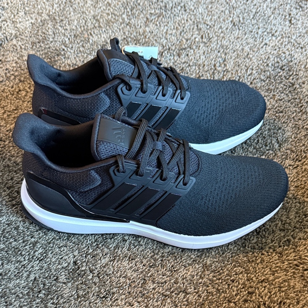 Adidas Women’s Ubounce Athletic Shoes